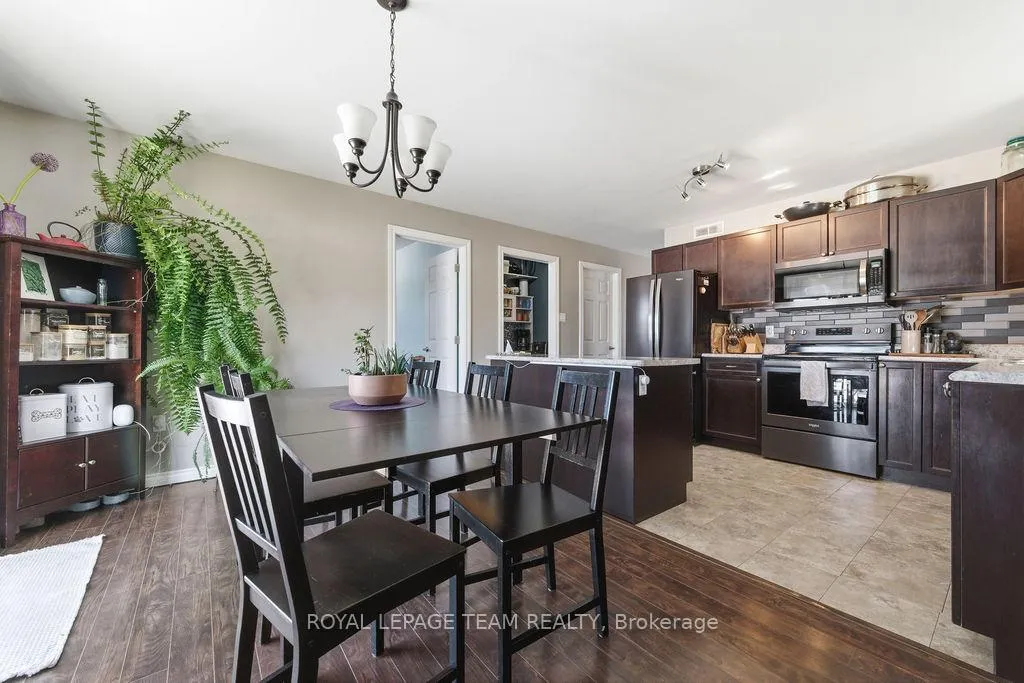 Photo 22 of 264 Mckenzie Street E, Pembroke — HOMEH