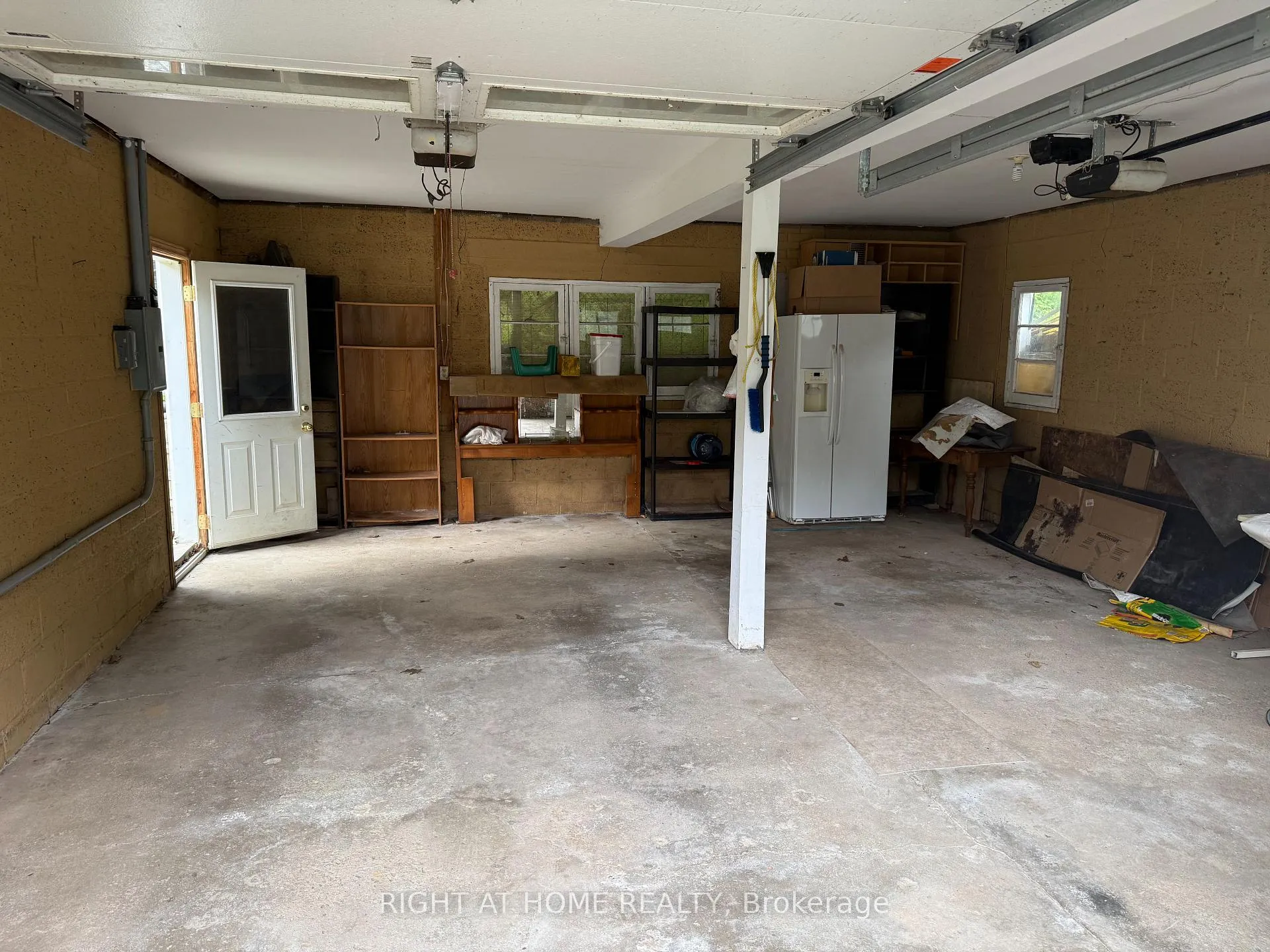 Photo 37 of 8421 Creditview Road, Brampton, Credit Valley — HOMEH