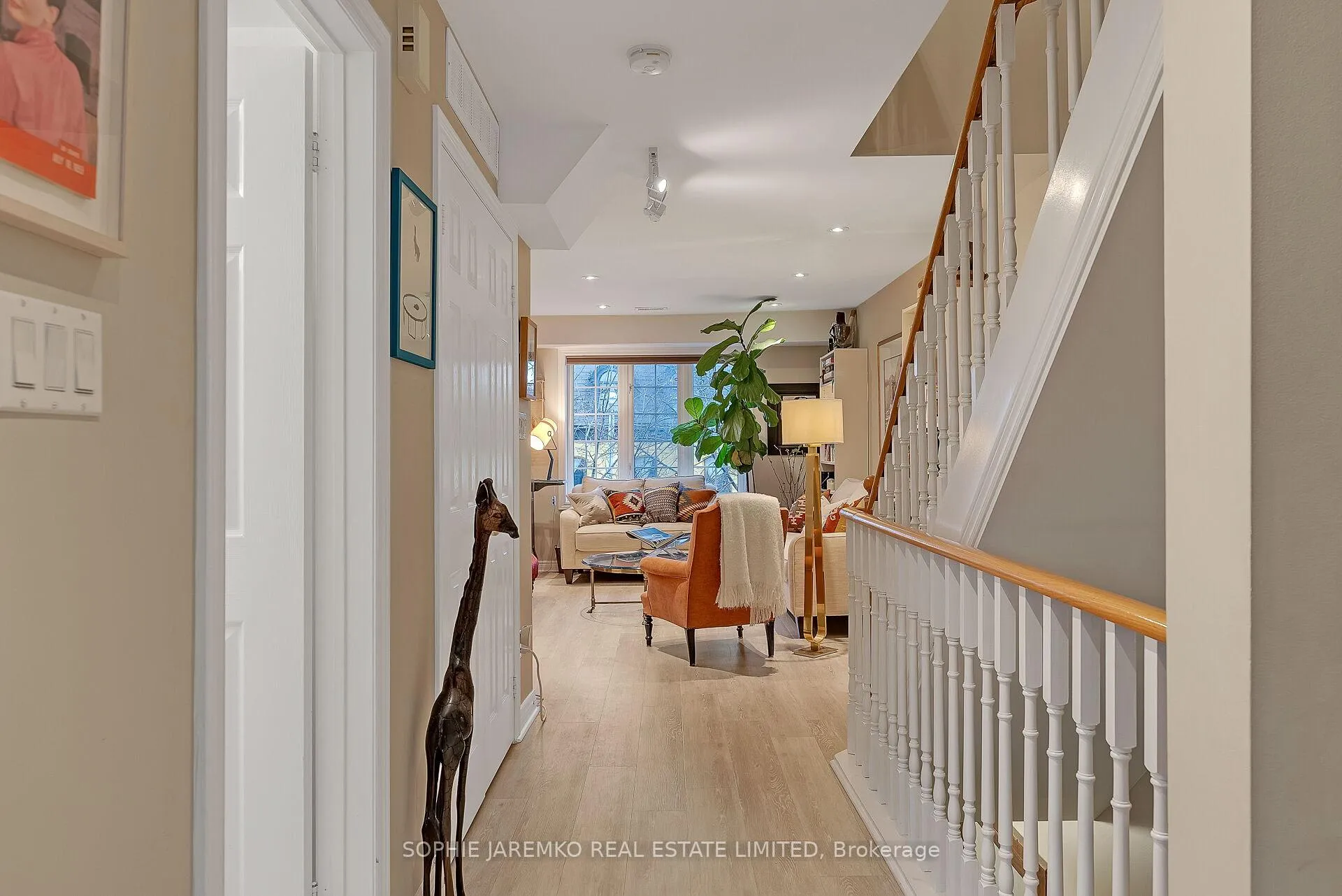 Photo 4 of Unit 3, 132 Strachan Avenue, Toronto, Niagara — HOMEH