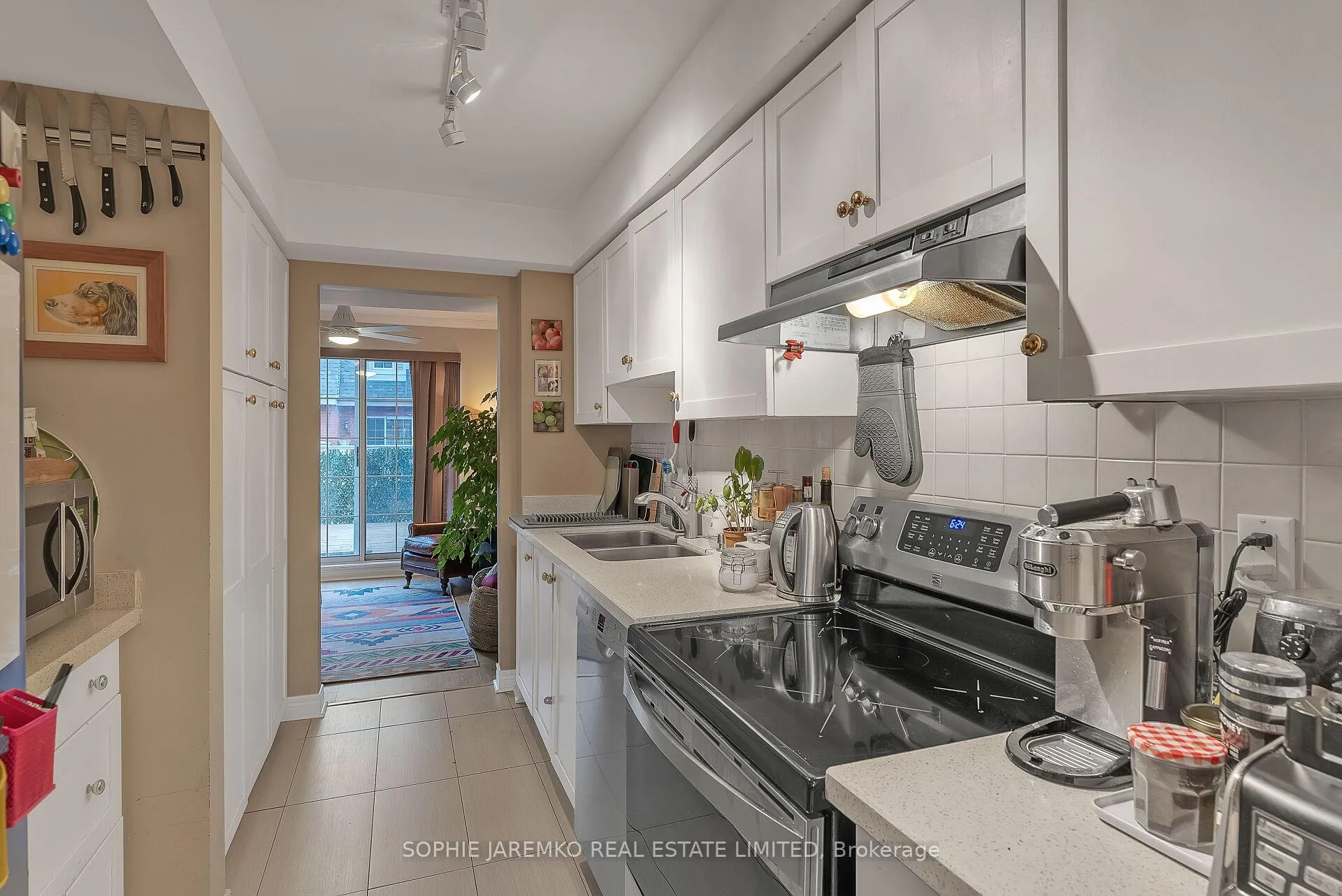 Photo 14 of Unit 3, 132 Strachan Avenue, Toronto, Niagara — HOMEH