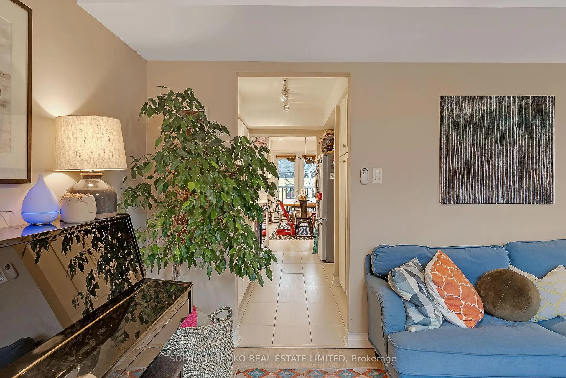 Photo 15 of Unit 3, 132 Strachan Avenue, Toronto, Niagara — HOMEH