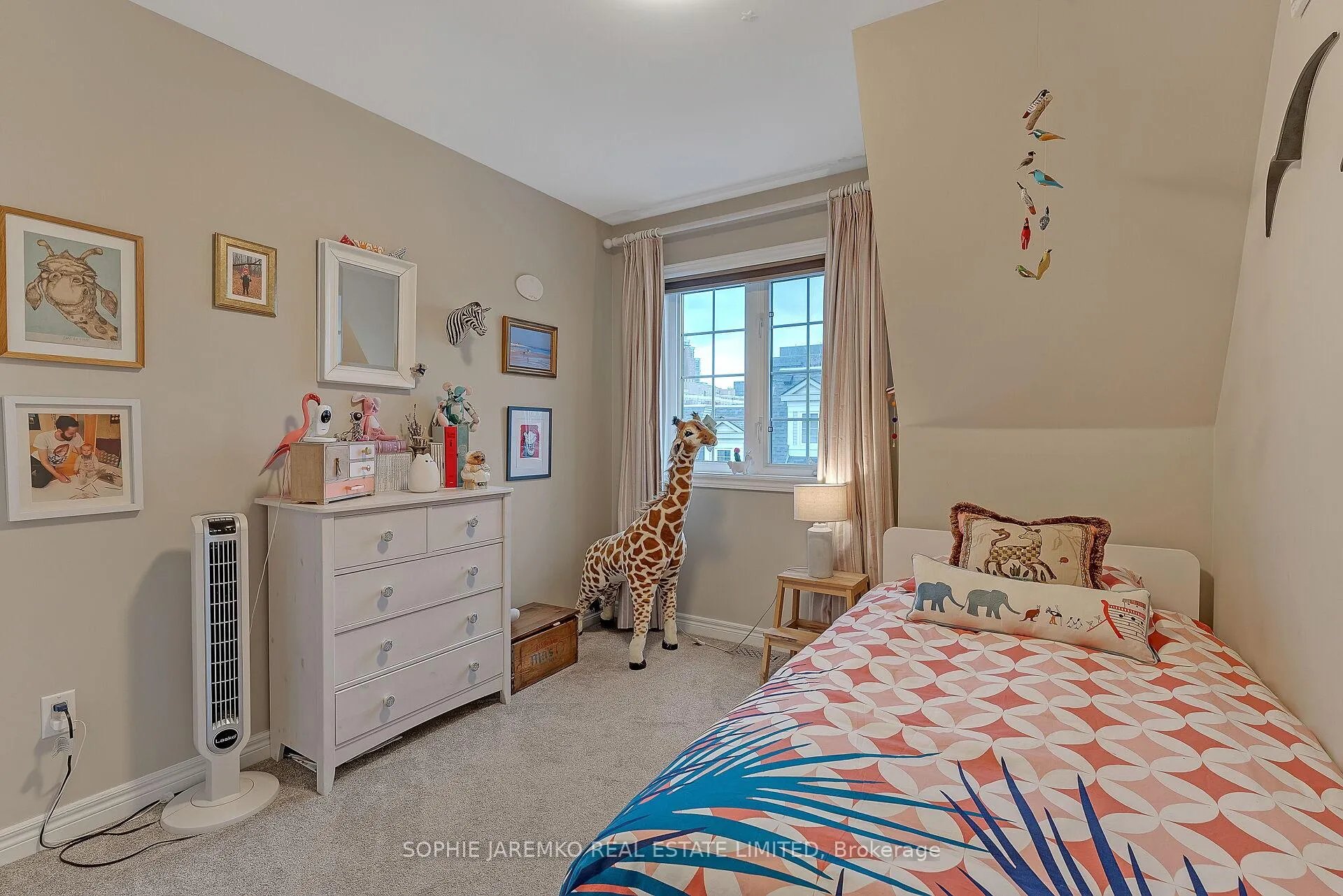 Photo 27 of Unit 3, 132 Strachan Avenue, Toronto, Niagara — HOMEH