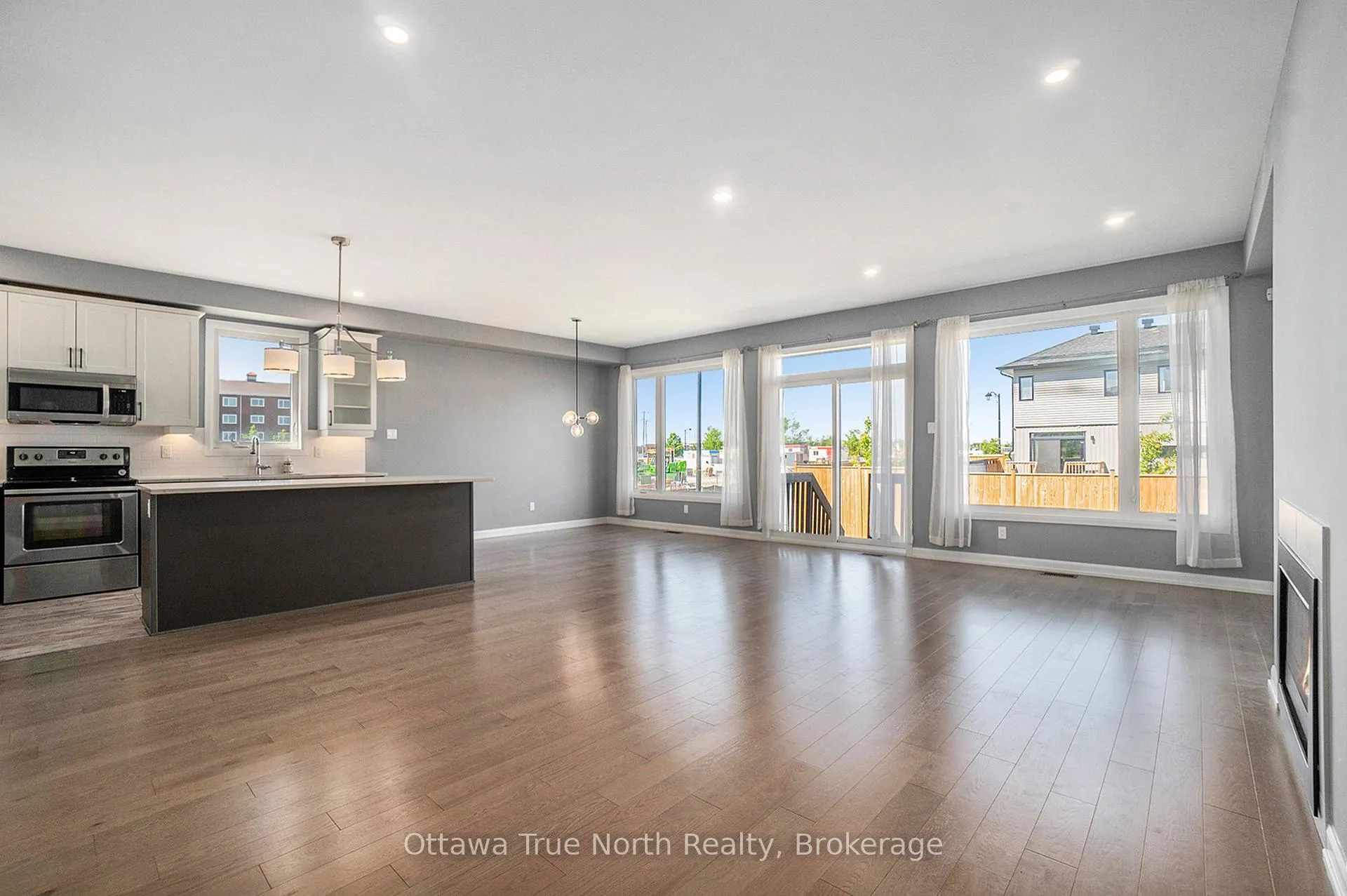 Photo 10 of 67 Christie Street, Carleton Place — HOMEH