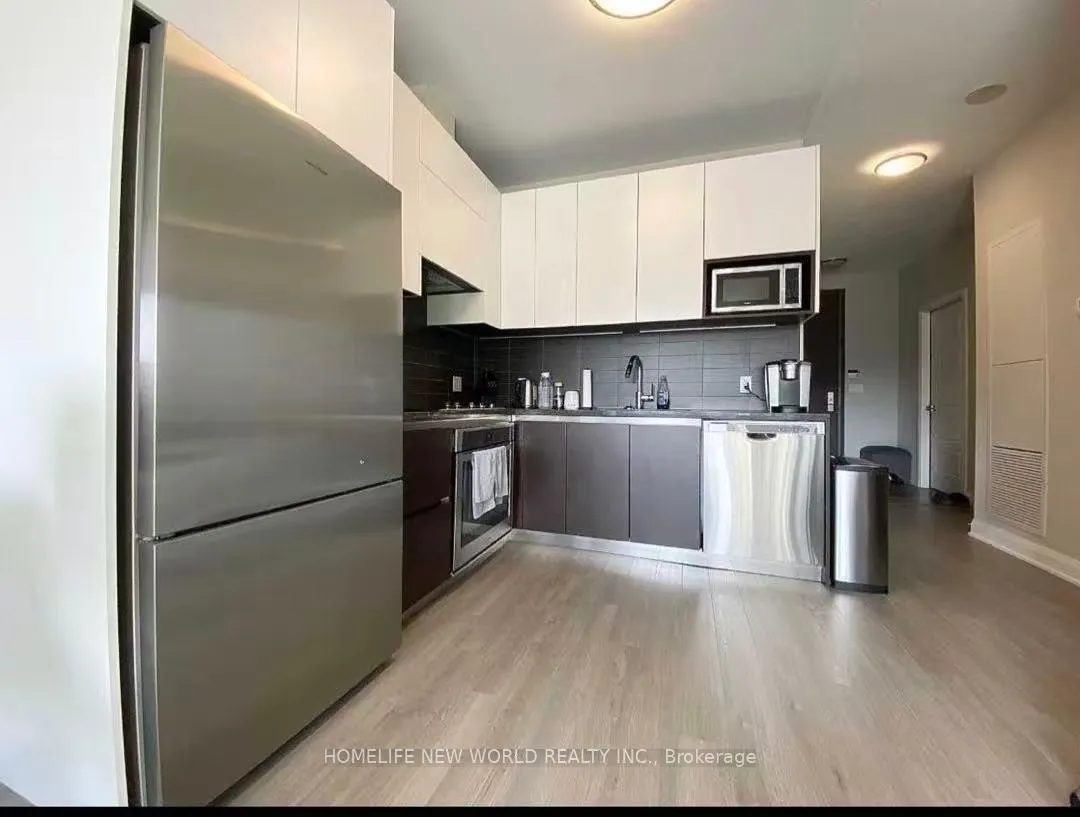 Photo 3 of Unit 216, 15 Water Walk Drive, Markham, Unionville — HOMEH