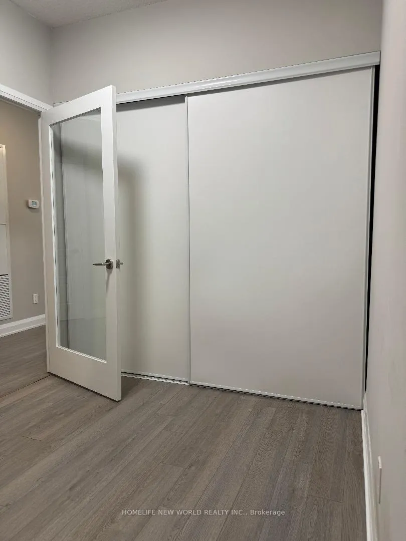 Photo 7 of Unit 216, 15 Water Walk Drive, Markham, Unionville — HOMEH