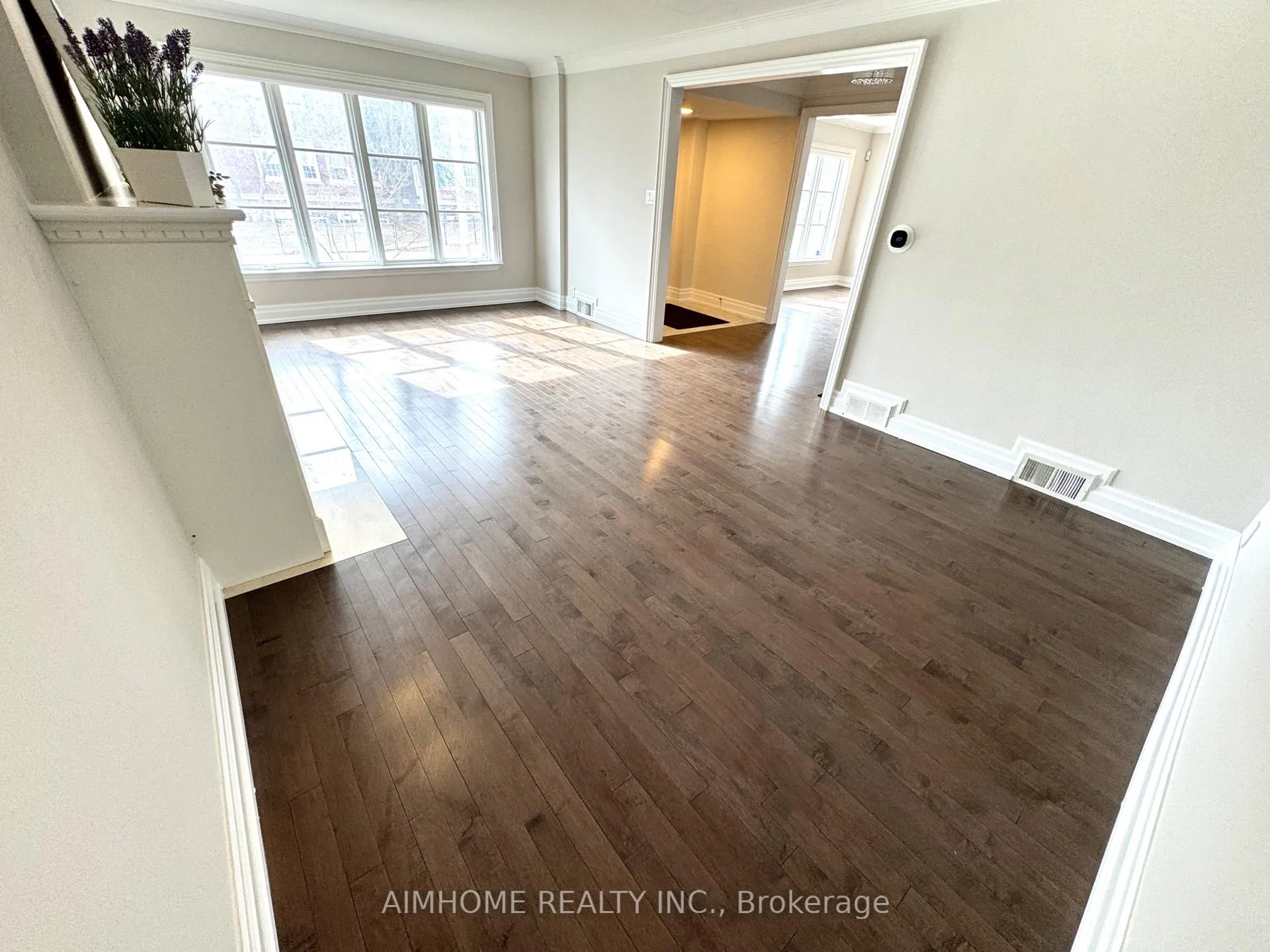 Photo 20 of 89 Dunloe Road, Toronto, Forest Hill South — HOMEH
