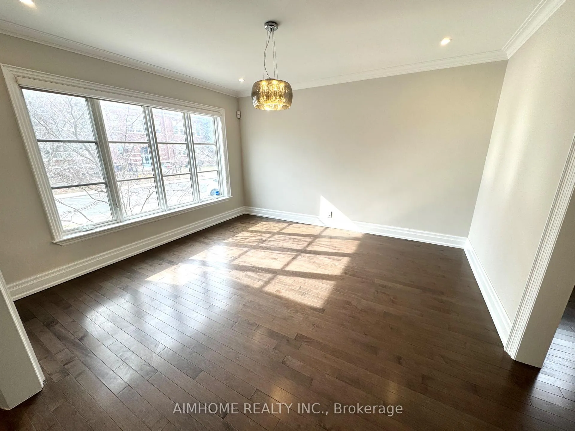 Photo 23 of 89 Dunloe Road, Toronto, Forest Hill South — HOMEH
