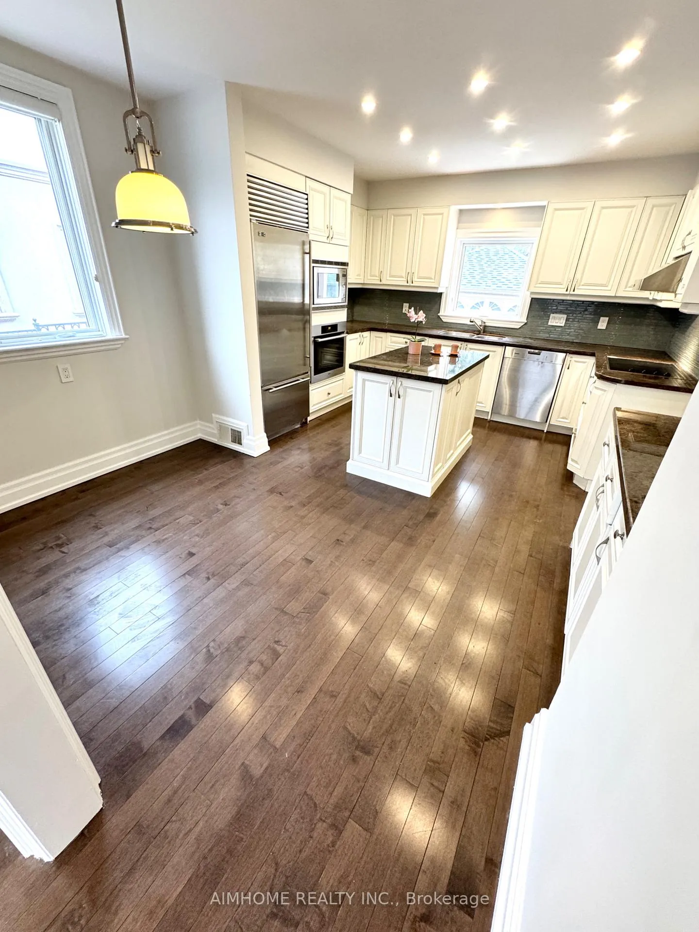 Photo 25 of 89 Dunloe Road, Toronto, Forest Hill South — HOMEH