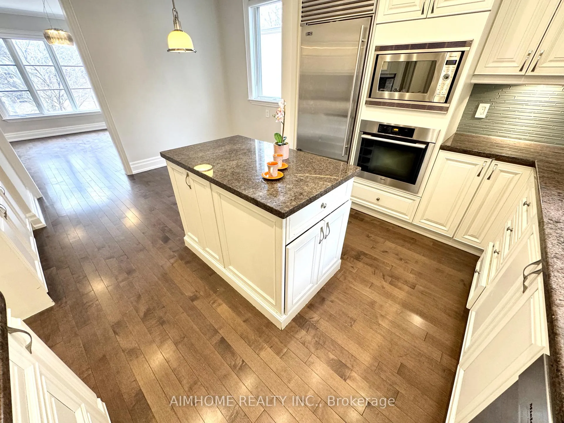 Photo 27 of 89 Dunloe Road, Toronto, Forest Hill South — HOMEH