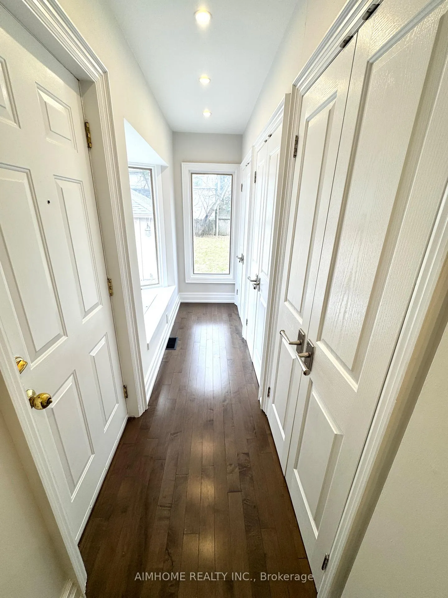 Photo 32 of 89 Dunloe Road, Toronto, Forest Hill South — HOMEH