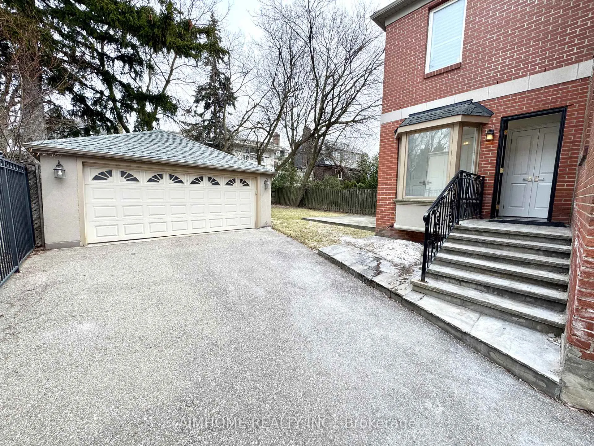 Photo 34 of 89 Dunloe Road, Toronto, Forest Hill South — HOMEH
