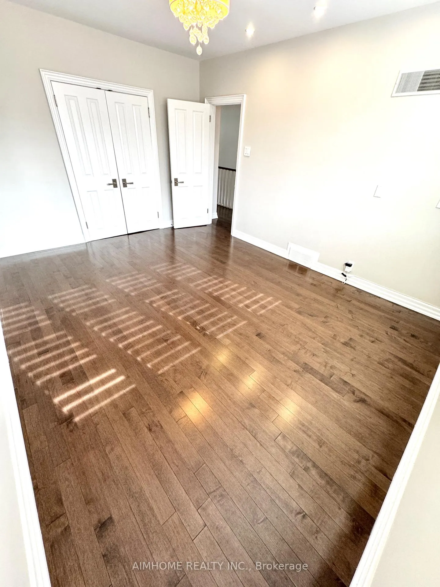 Photo 42 of 89 Dunloe Road, Toronto, Forest Hill South — HOMEH