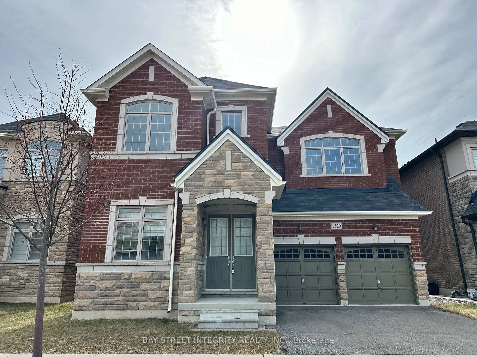 Photo 2 of 1529 Day Terrace, Milton, Ford — HOMEH