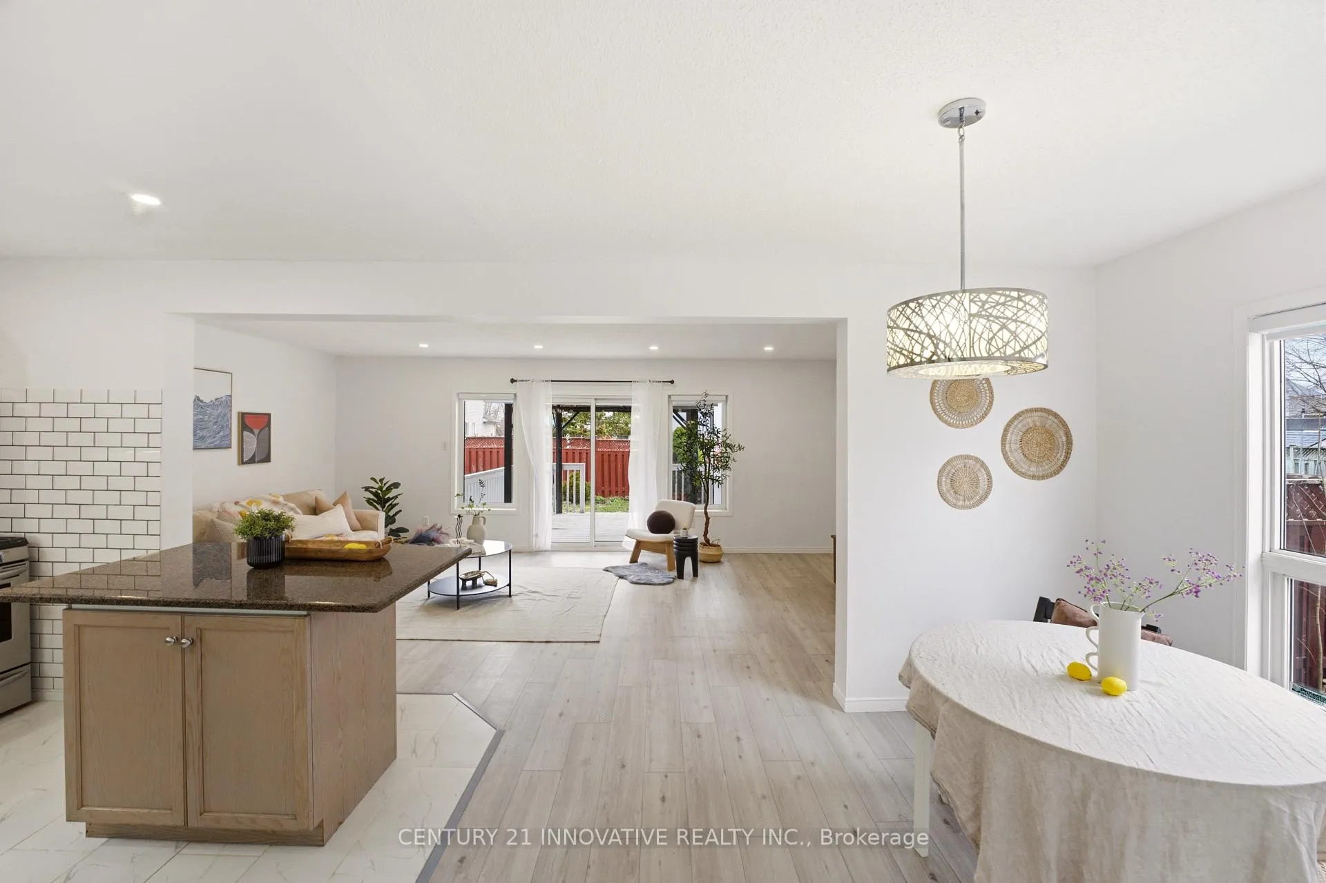 Photo 3 of 505 Trico Drive, Cambridge — HOMEH