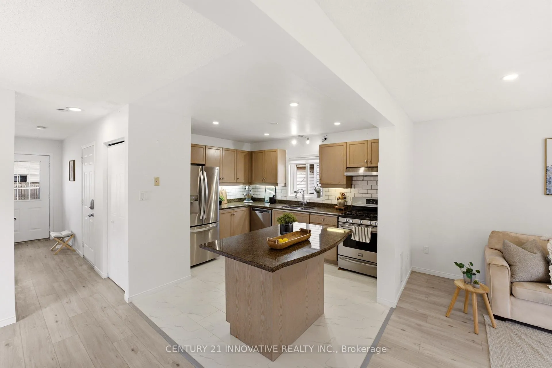 Photo 6 of 505 Trico Drive, Cambridge — HOMEH