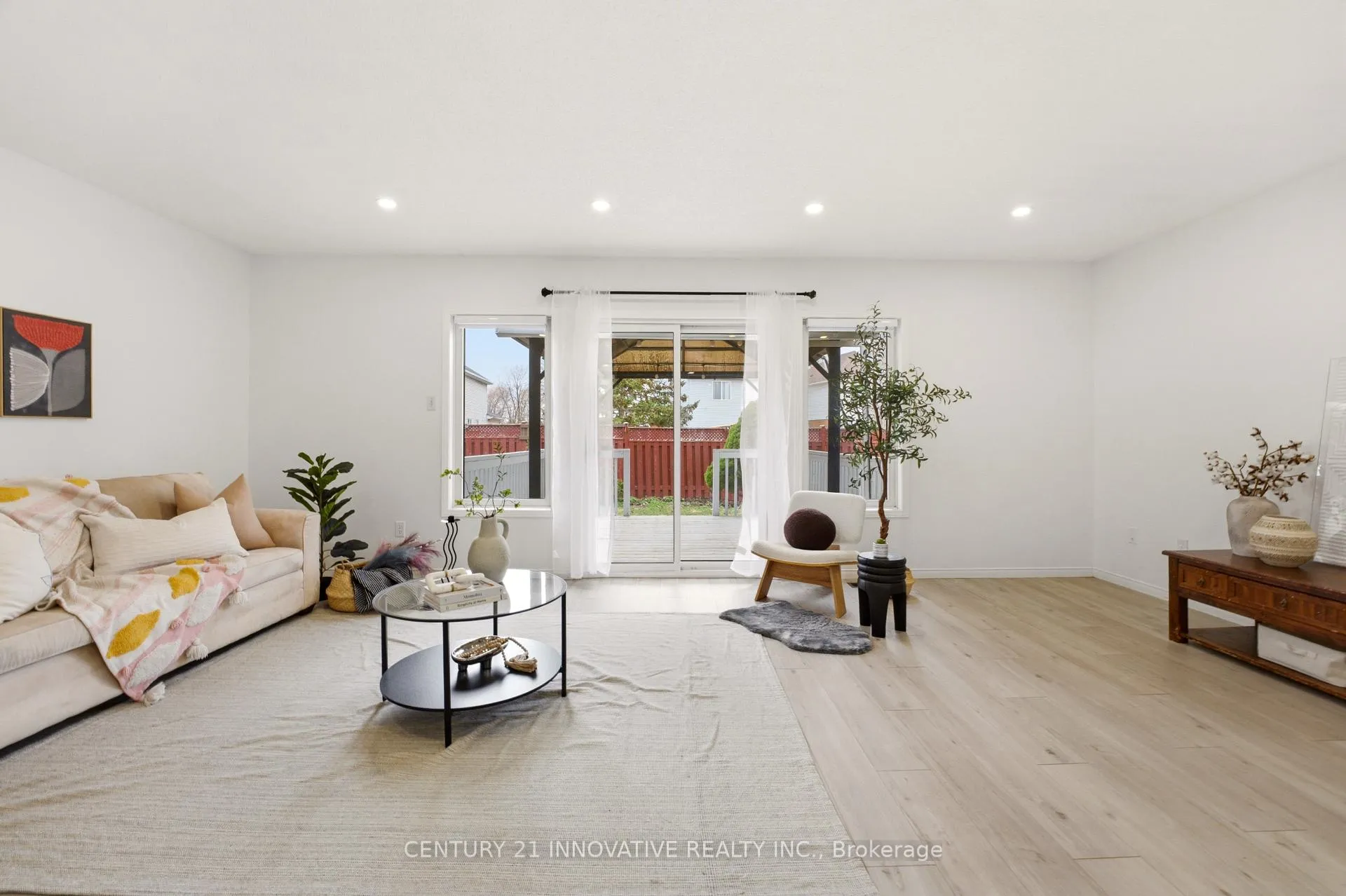 Photo 10 of 505 Trico Drive, Cambridge — HOMEH