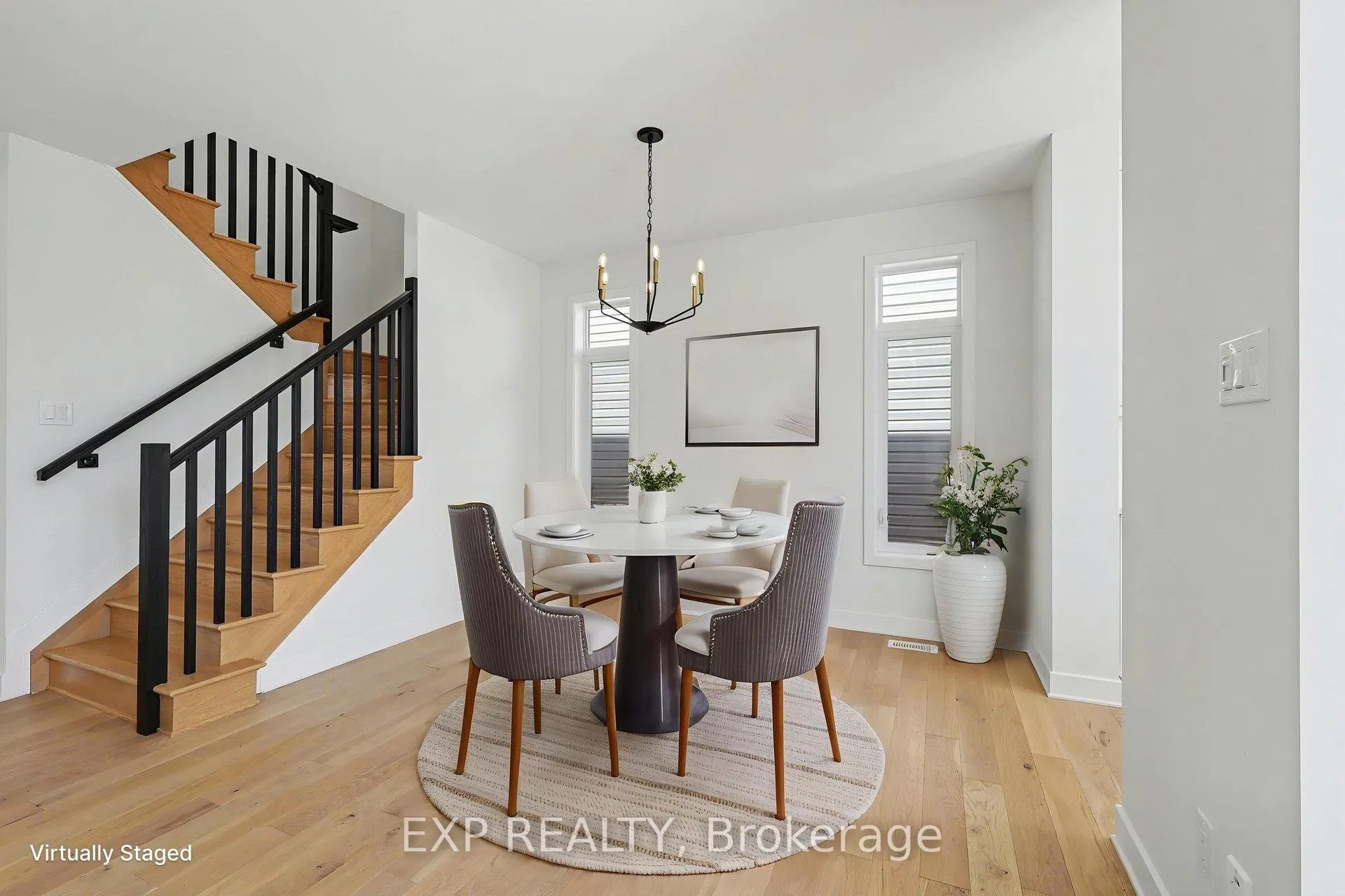Photo 11 of 40 Baldcypress Way, Ottawa, Kanata - Emerald Meadows/Trailwest — HOMEH