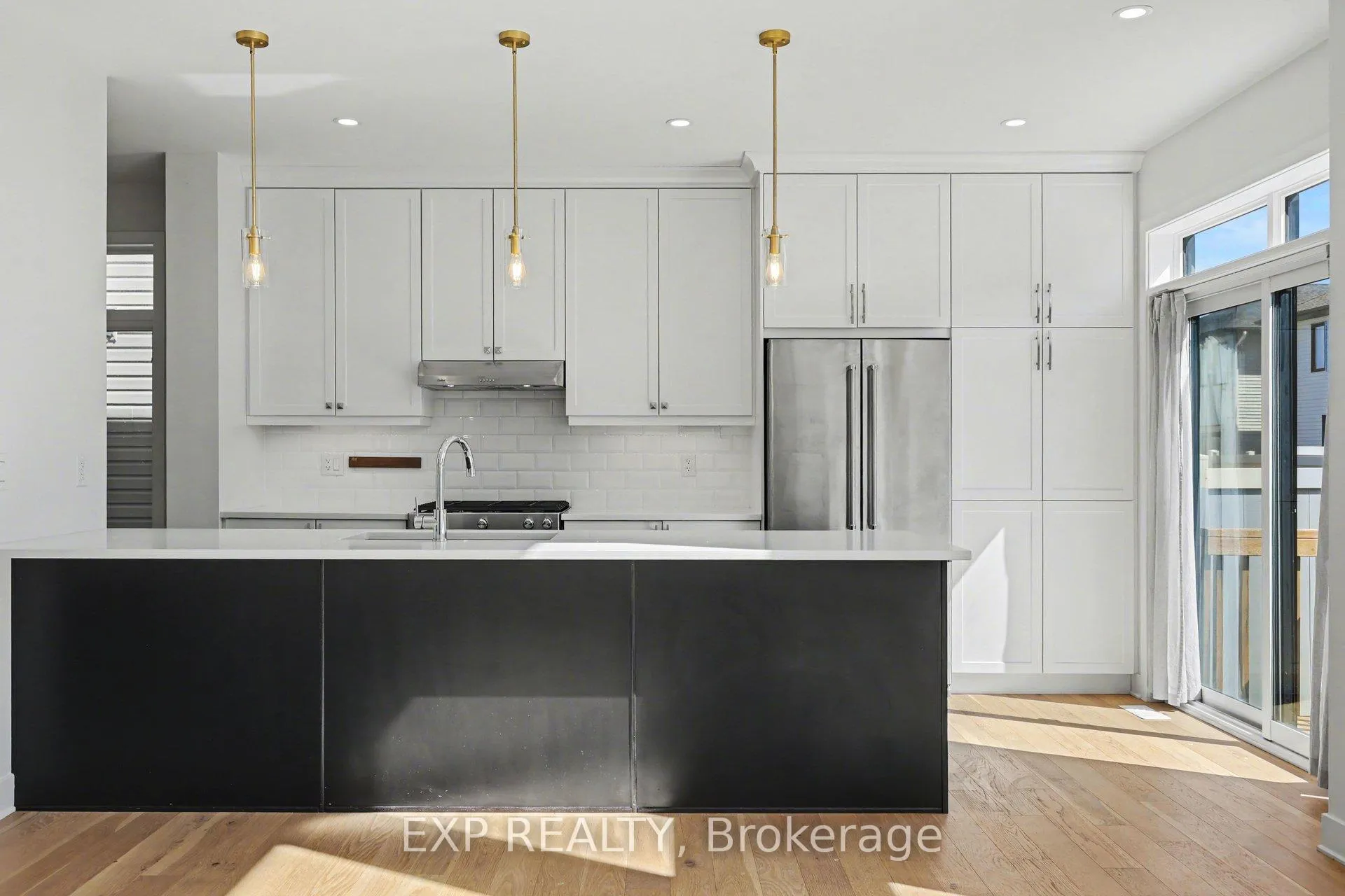 Photo 17 of 40 Baldcypress Way, Ottawa, Kanata - Emerald Meadows/Trailwest — HOMEH