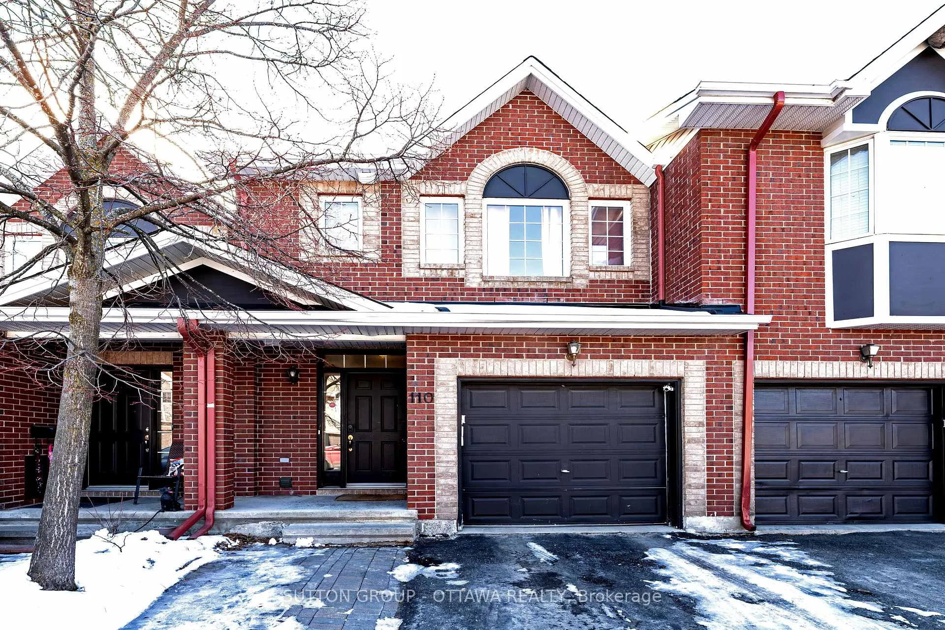 Photo of 110 Chartley Private