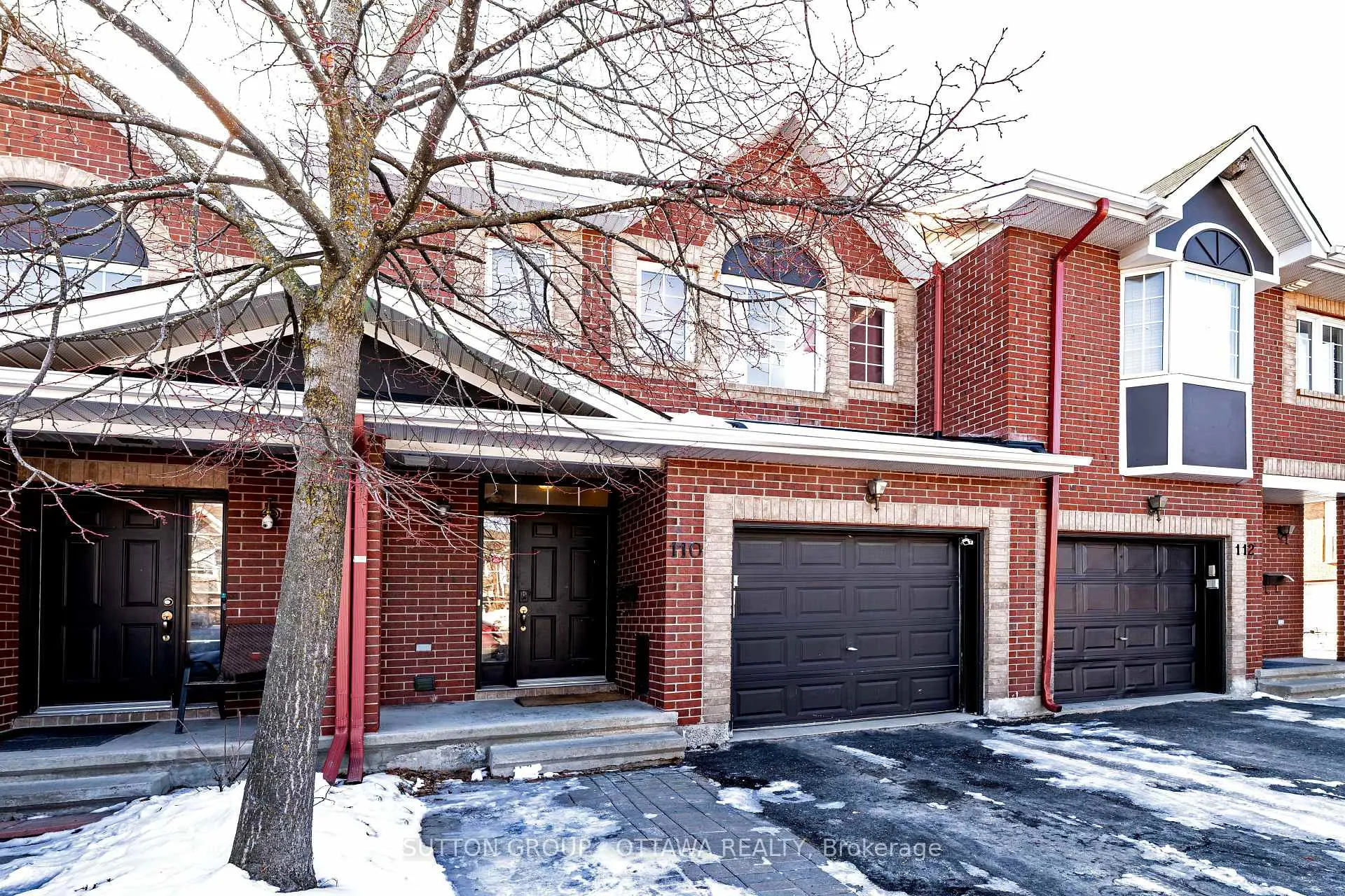 Photo 3 of 110 Chartley Private, Ottawa, Ridgemont — HOMEH
