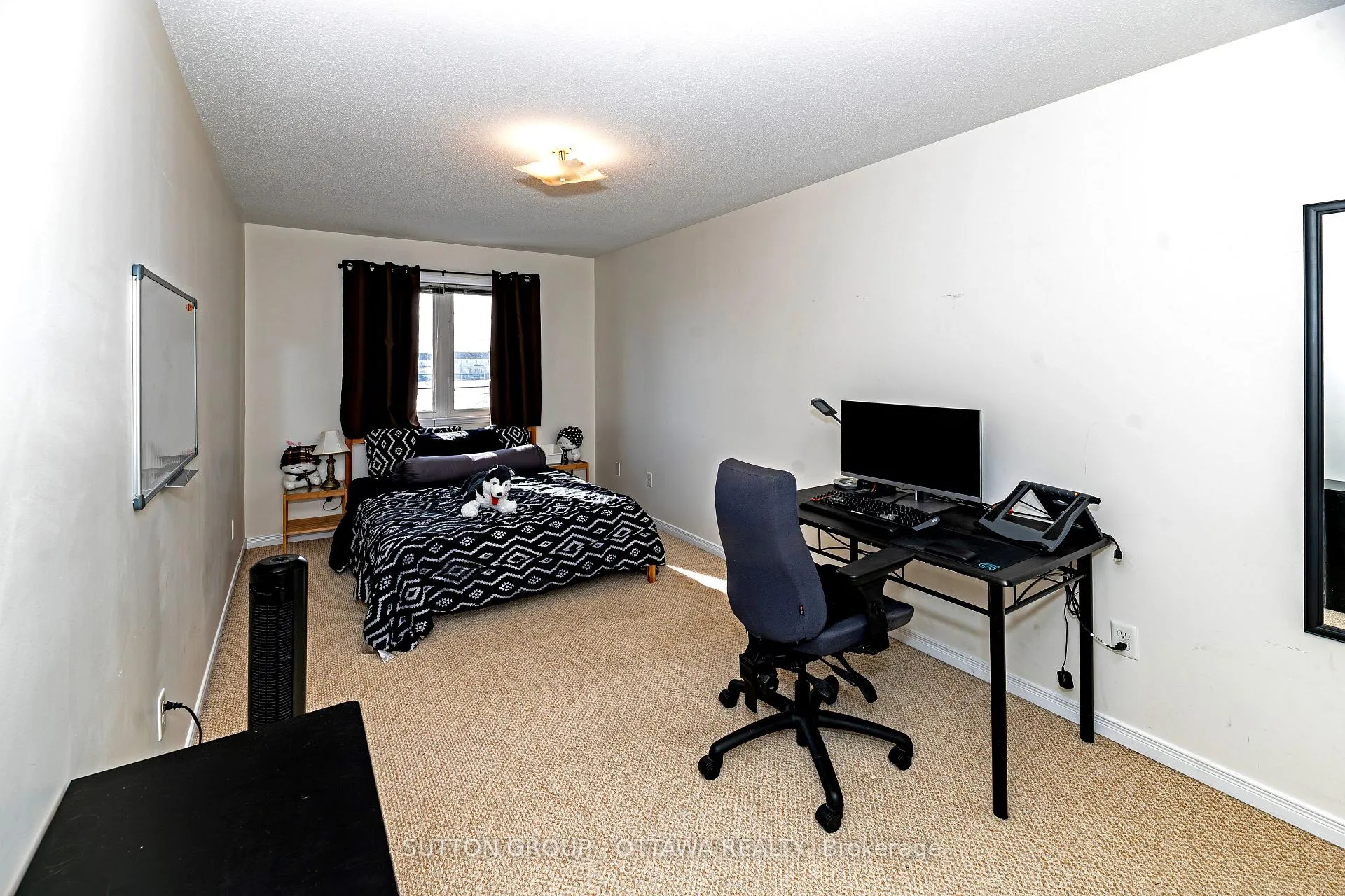 Photo 23 of 110 Chartley Private, Ottawa, Ridgemont — HOMEH