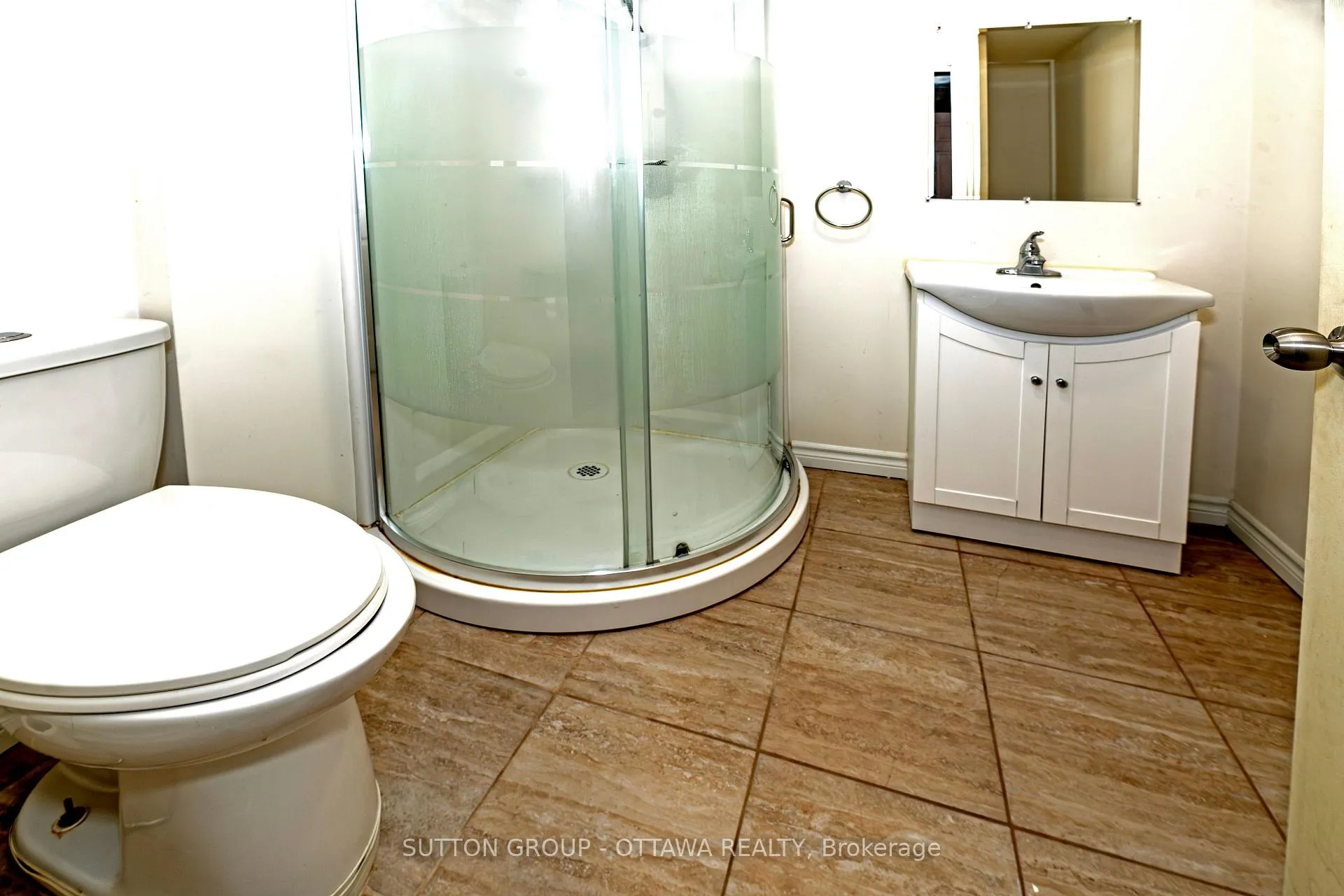 Photo 27 of 110 Chartley Private, Ottawa, Ridgemont — HOMEH
