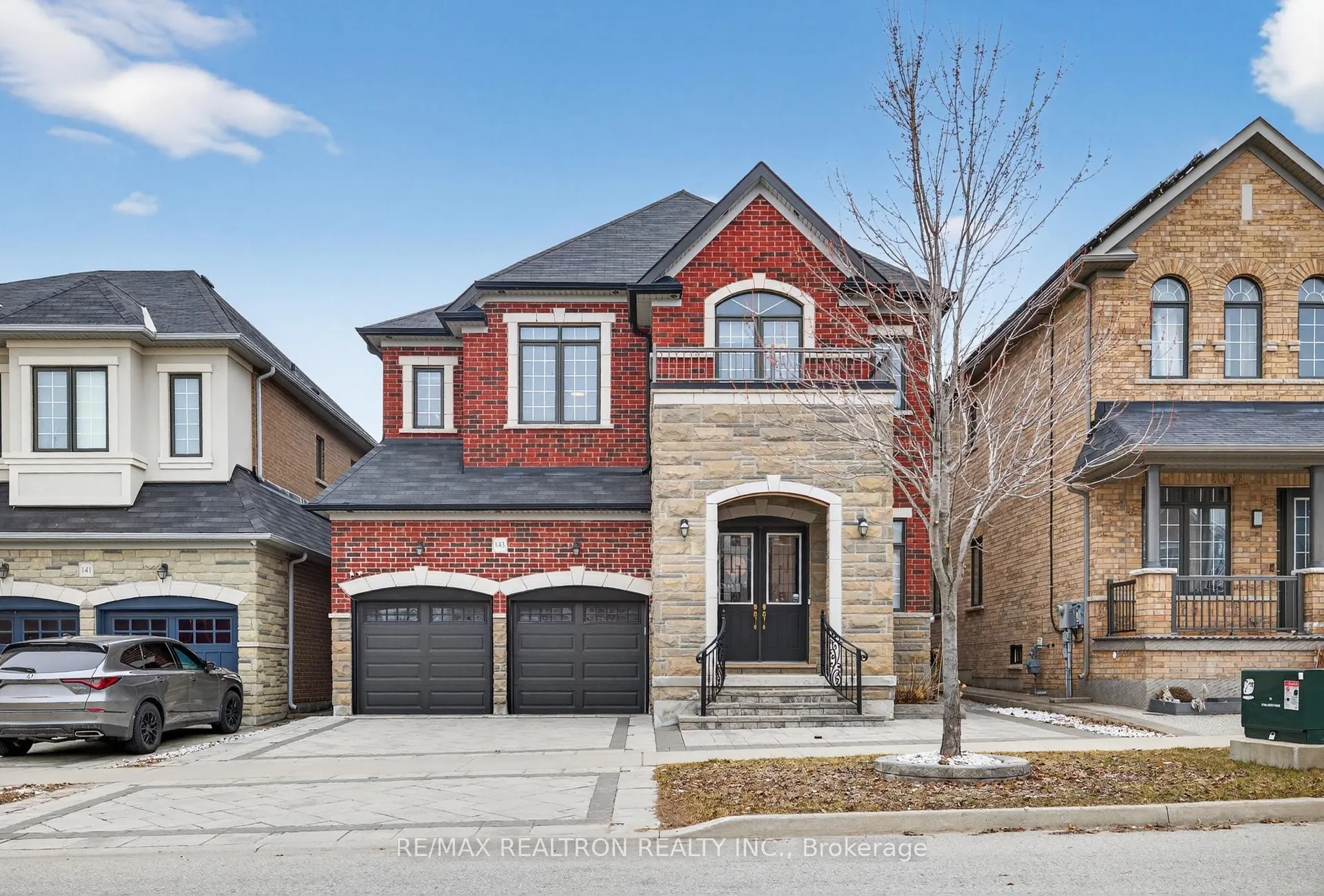 Photo 1 of 143 Maple Ridge Crescent, Markham, Greensborough — HOMEH