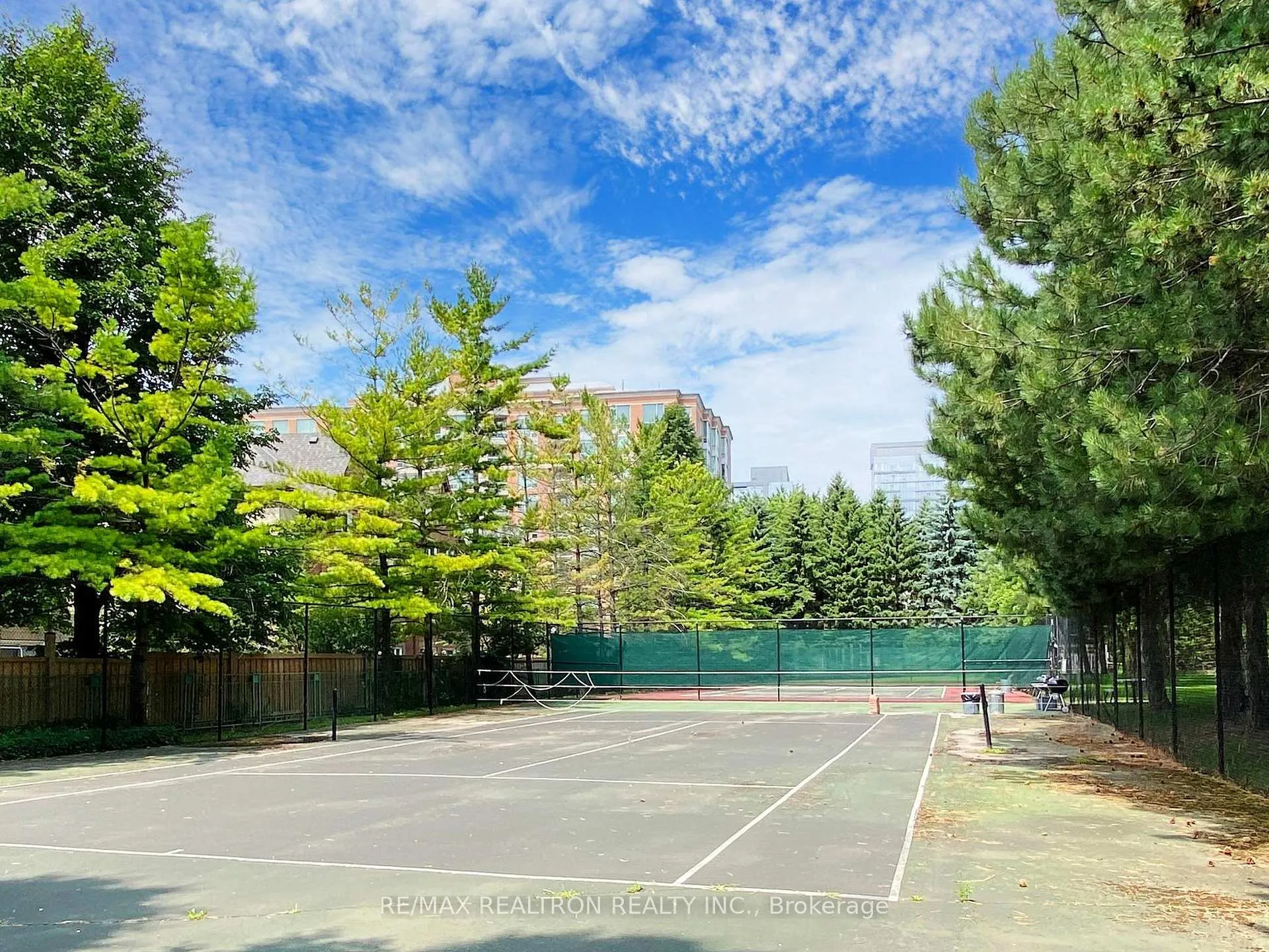 Photo 36 of Unit 808, 110 Promenade Circle, Vaughan, Brownridge — HOMEH