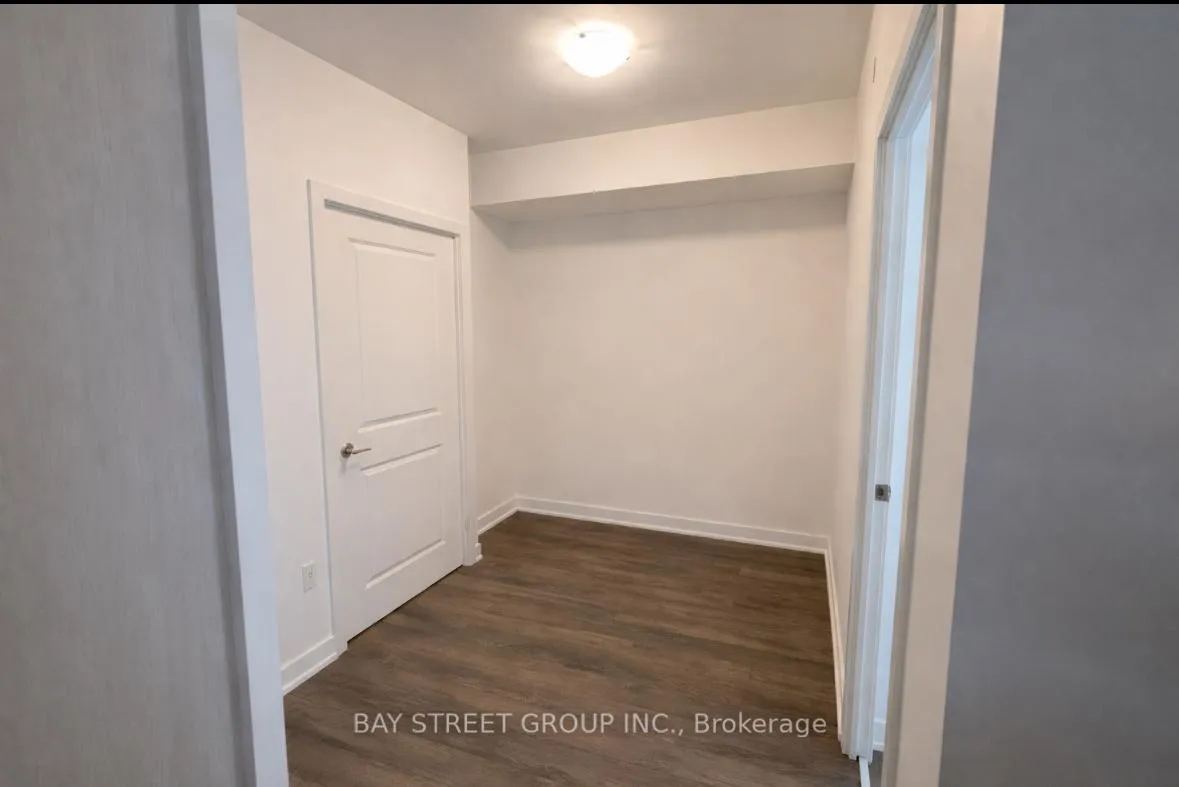 Photo 11 of Unit 316, 100 Eagle Rock Way, Vaughan, Rural Vaughan — HOMEH