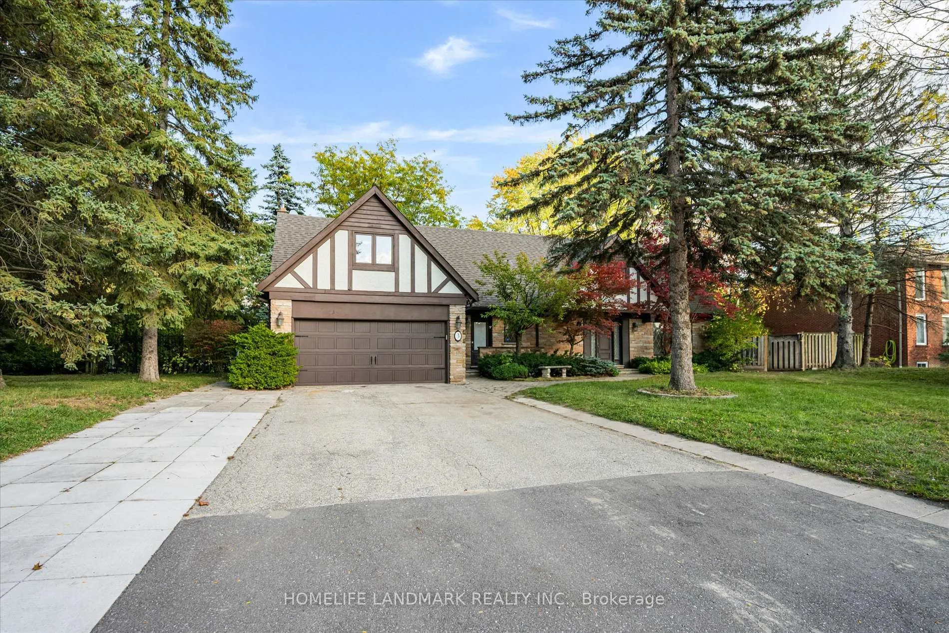 Photo 1 of 3 Old English Lane, Markham, Bayview Glen — HOMEH
