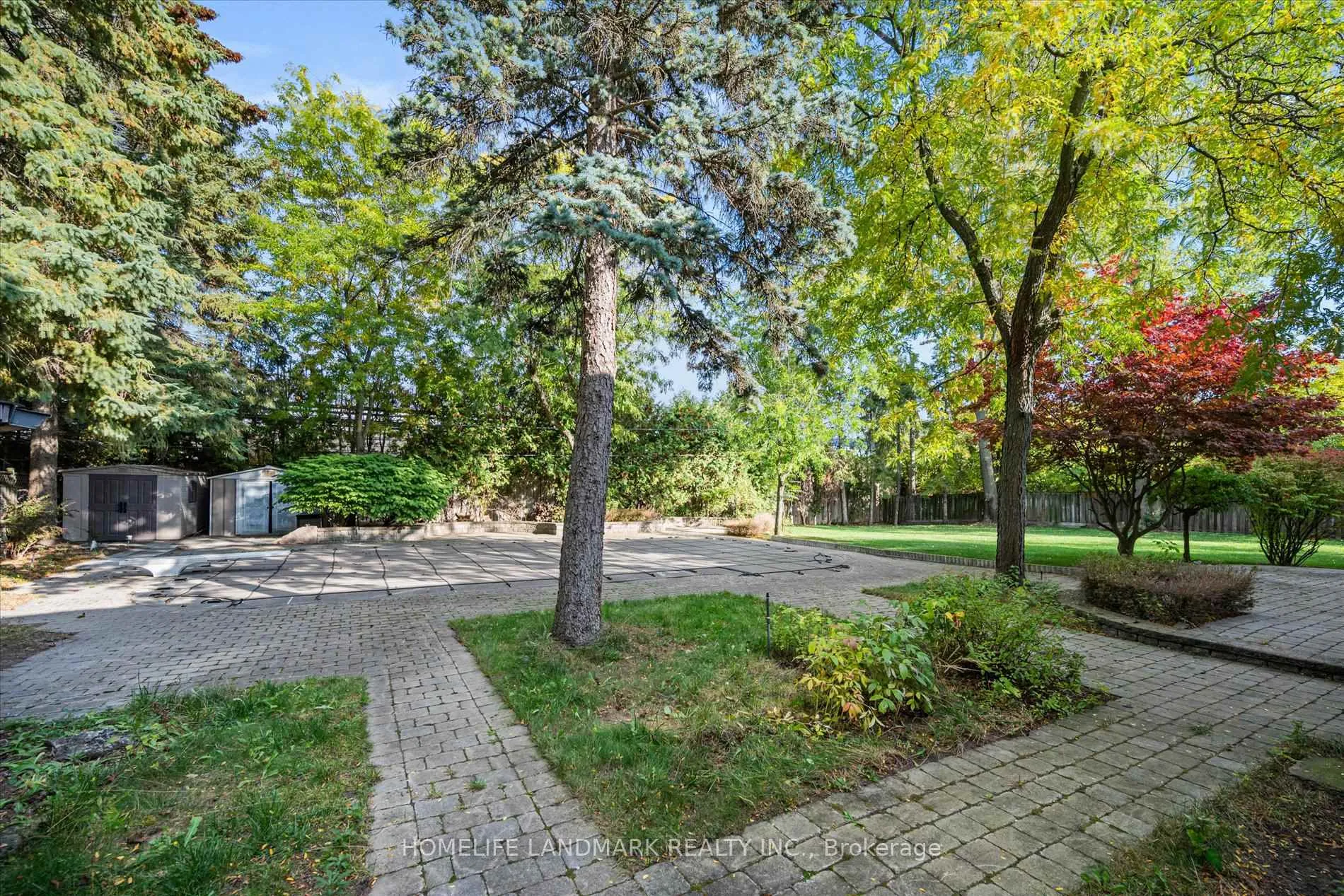 Photo 37 of 3 Old English Lane, Markham, Bayview Glen — HOMEH