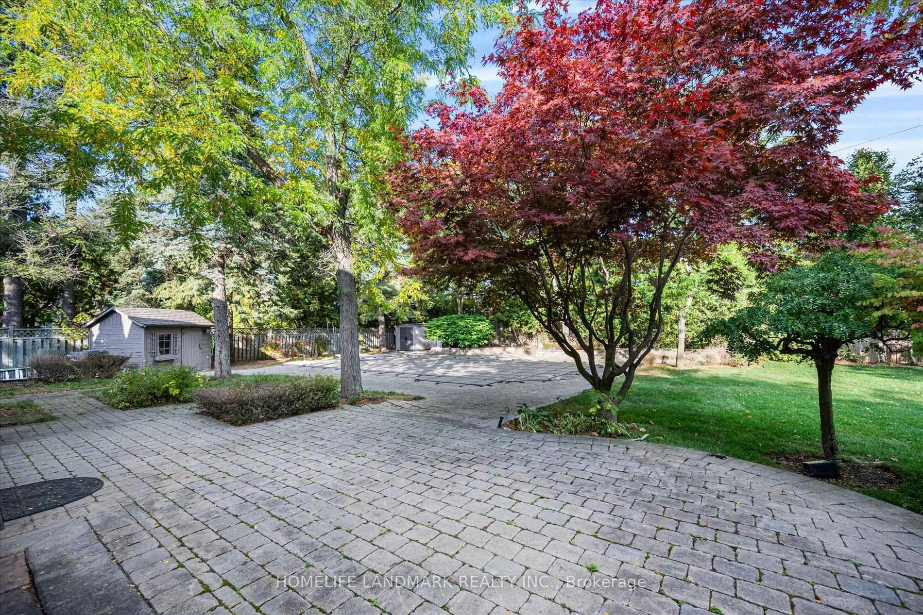 Photo 41 of 3 Old English Lane, Markham, Bayview Glen — HOMEH