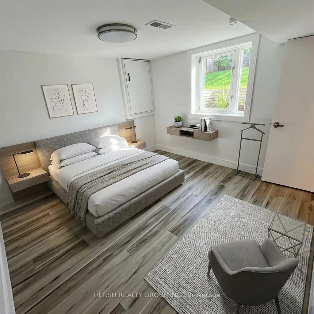 Photo 3 of Unit Basement, 117 Redgrave Drive, Etobicoke, Willowridge-Martingrove-Richview — HOMEH