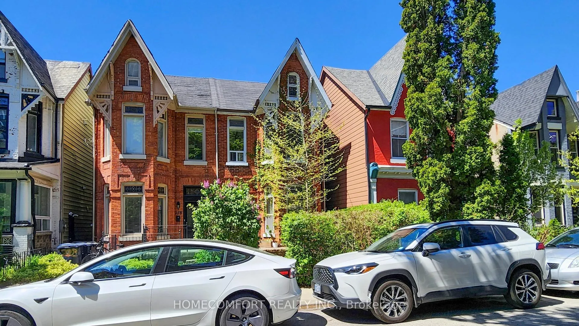 Photo 1 of 230 Robert Street, Toronto, University — HOMEH