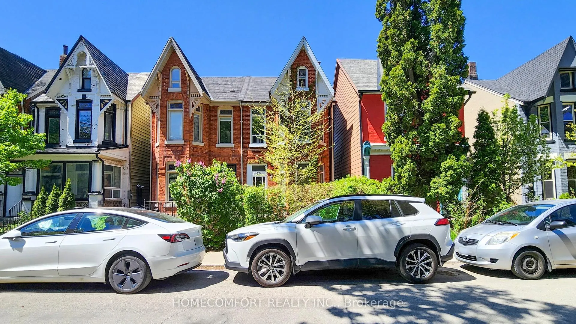 Photo 2 of 230 Robert Street, Toronto, University — HOMEH