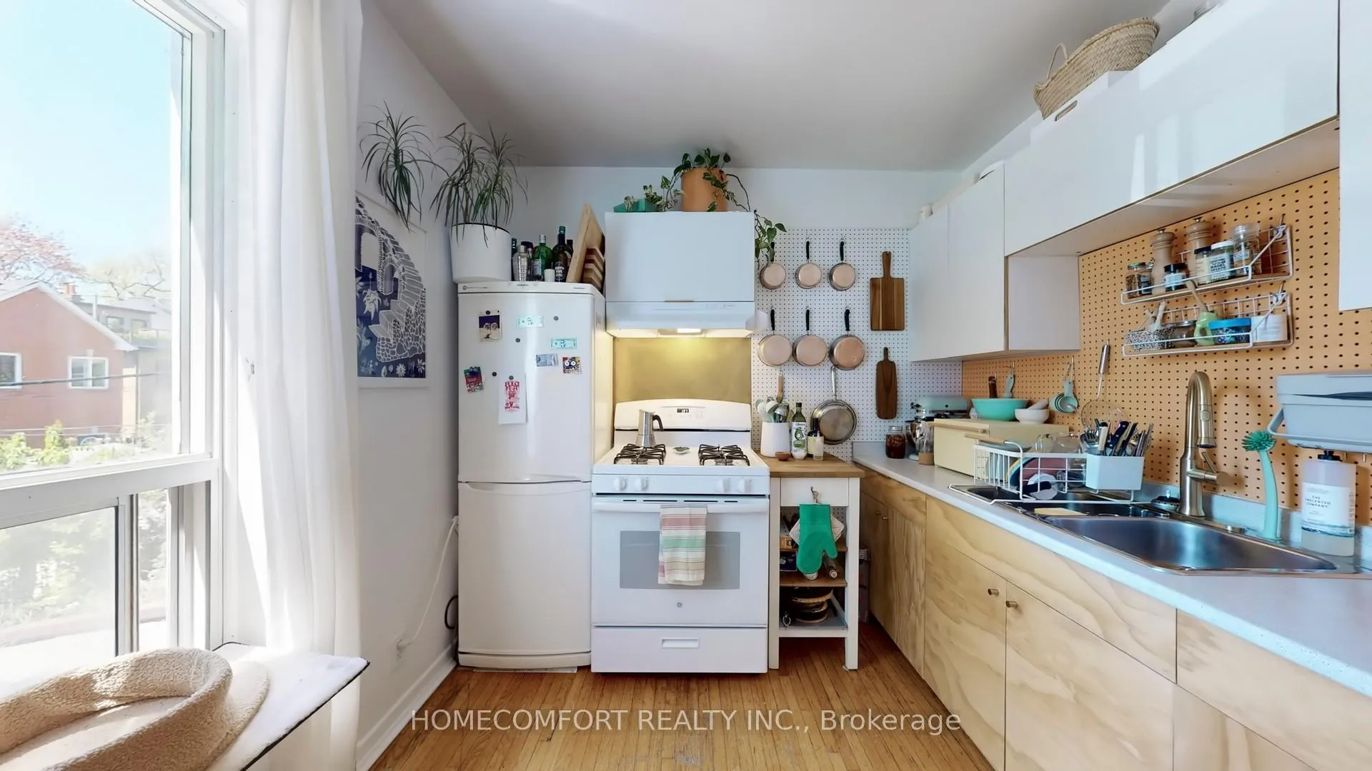 Photo 29 of 230 Robert Street, Toronto, University — HOMEH