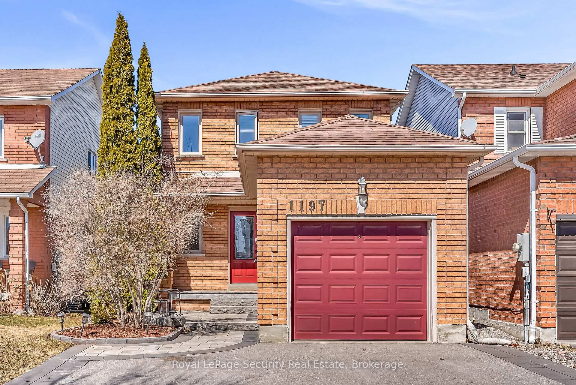 Front of 1197 Beaver Valley Crescent