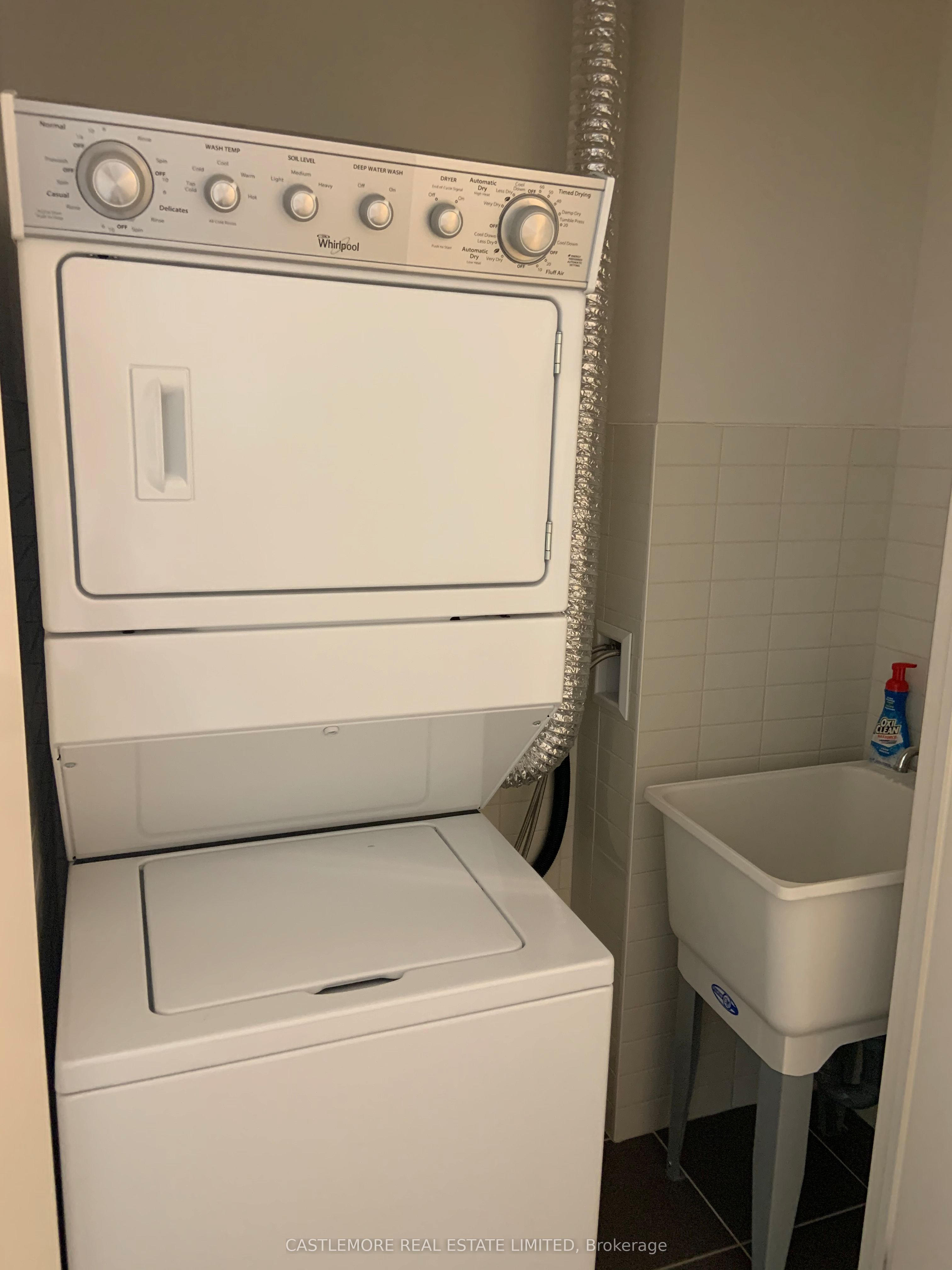 Photo 12 of Unit 2103, 2900 Highway 7 Road, Vaughan, Concord — HOMEH