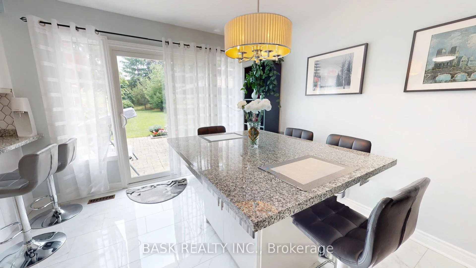 Photo 10 of 51 Harvest Moon Drive, Caledon, Bolton West — HOMEH