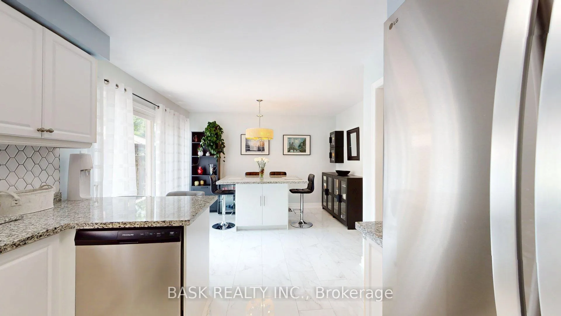 Photo 20 of 51 Harvest Moon Drive, Caledon, Bolton West — HOMEH