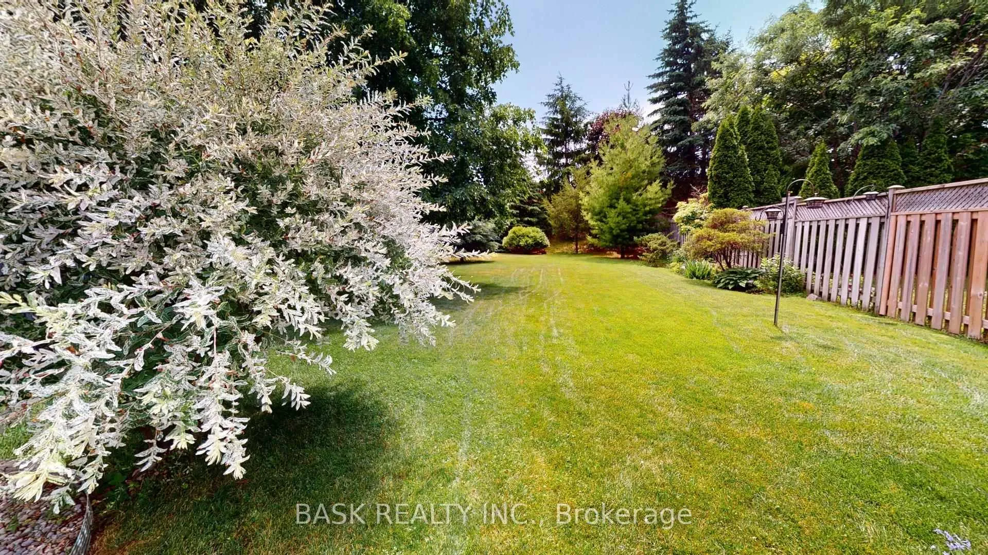 Photo 47 of 51 Harvest Moon Drive, Caledon, Bolton West — HOMEH