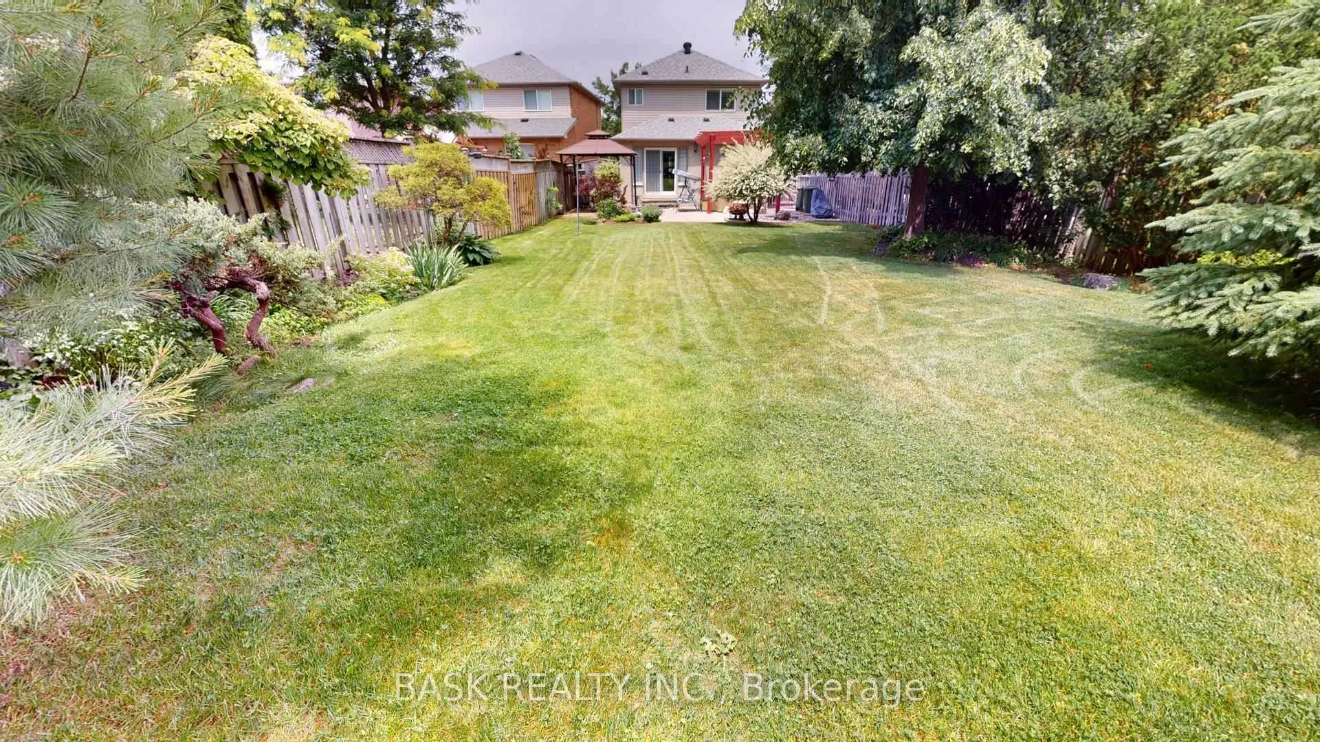 Photo 49 of 51 Harvest Moon Drive, Caledon, Bolton West — HOMEH