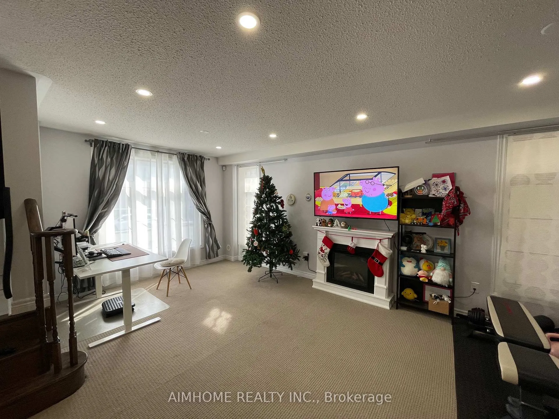 Photo 14 of 104 Grand Trunk Avenue, Vaughan, Patterson — HOMEH