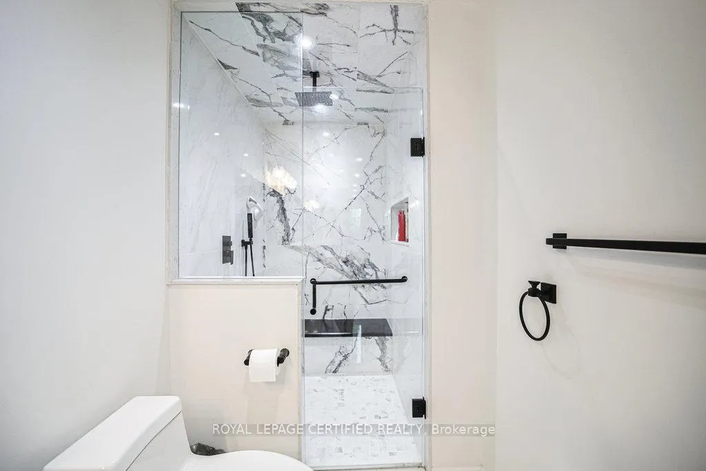Photo 23 of 1109 Petunia Place, Pickering, Rougemount — HOMEH