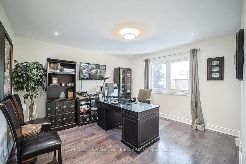 Photo 28 of 1109 Petunia Place, Pickering, Rougemount — HOMEH