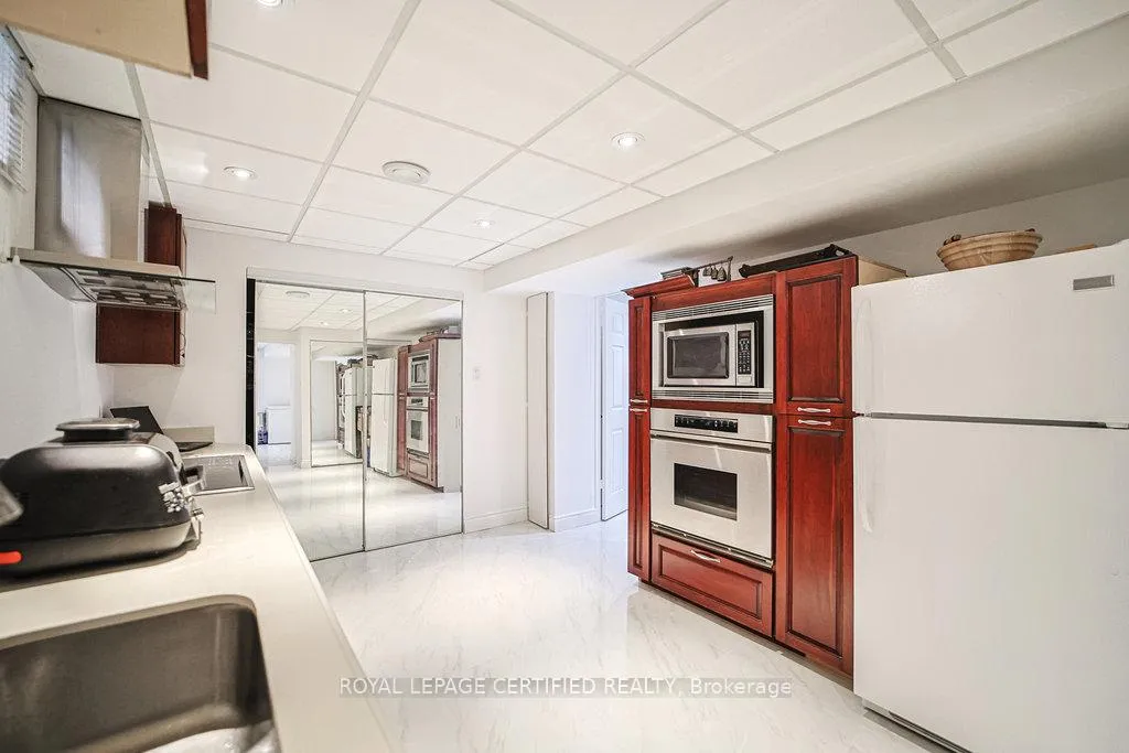 Photo 35 of 1109 Petunia Place, Pickering, Rougemount — HOMEH