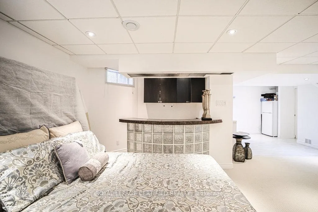 Photo 39 of 1109 Petunia Place, Pickering, Rougemount — HOMEH