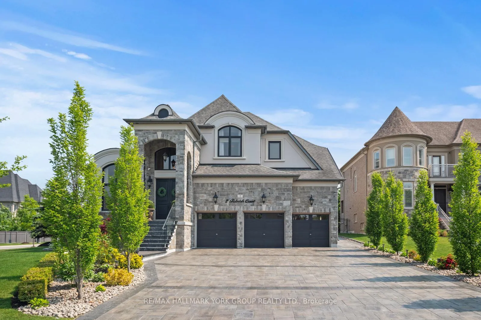 Photo 9 of 2 Tidnish Court, King, Nobleton — HOMEH