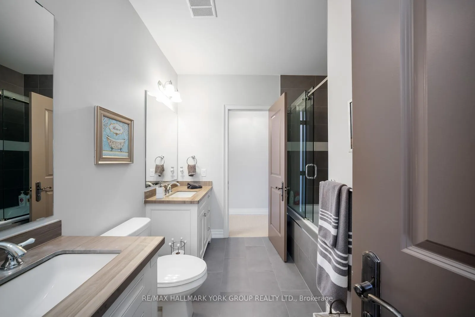 Photo 27 of 2 Tidnish Court, King, Nobleton — HOMEH