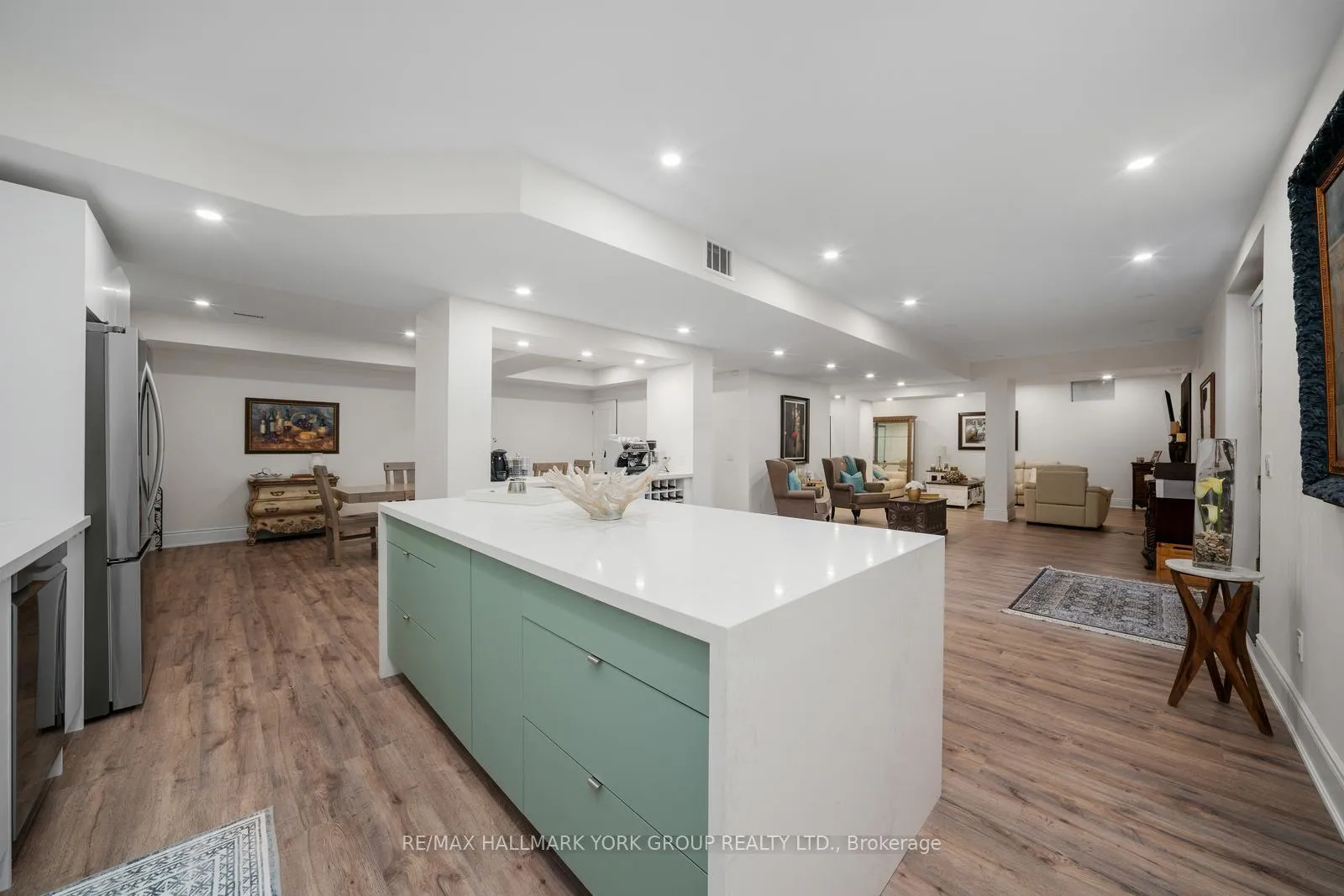 Photo 31 of 2 Tidnish Court, King, Nobleton — HOMEH